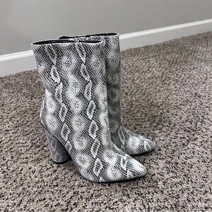 Stylish Snake Print Ankle Boots